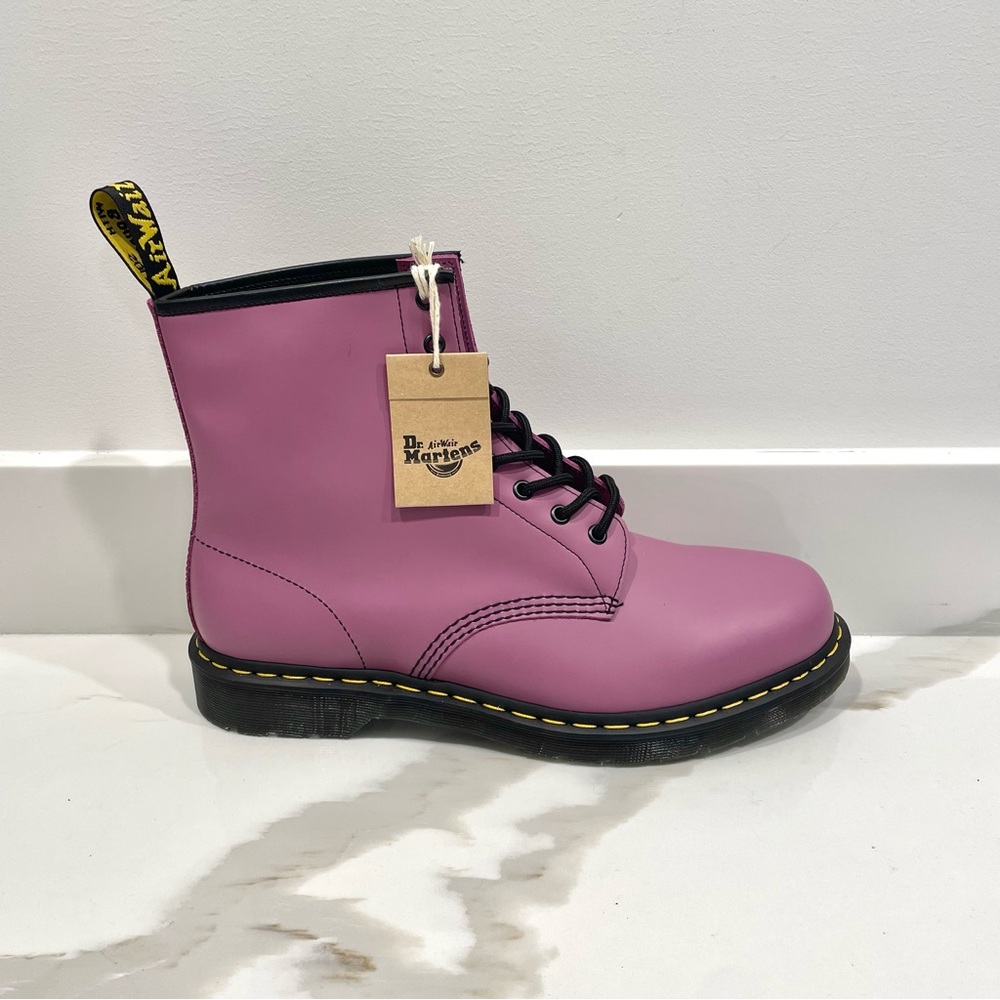 NEW Dr. Martens 1460 Smooth Leather Lace Up Boots (size 13)
